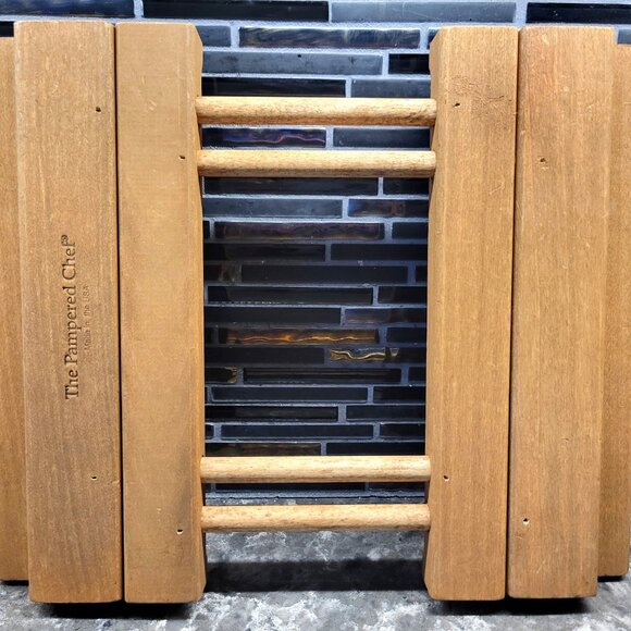 Pampered Chef Stoneware Wooden Trivet Adjustable #2130 Original Box Made In USA - Picture 5 of 14